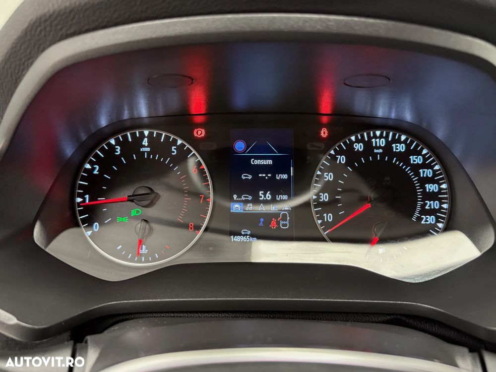 Renault Captur TCe 100 EXPERIENCE - 24