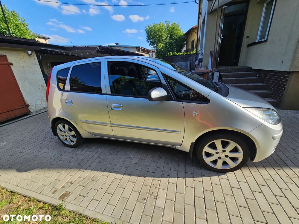 Mitsubishi Colt 1.5 Invite - 4