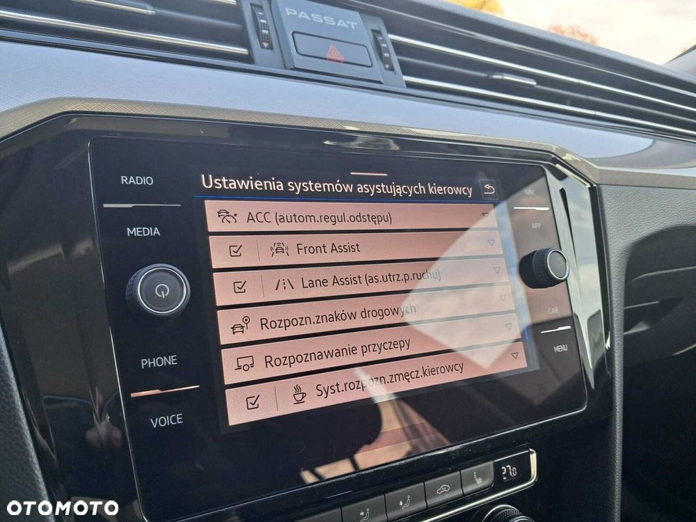 Volkswagen Passat Variant - 17