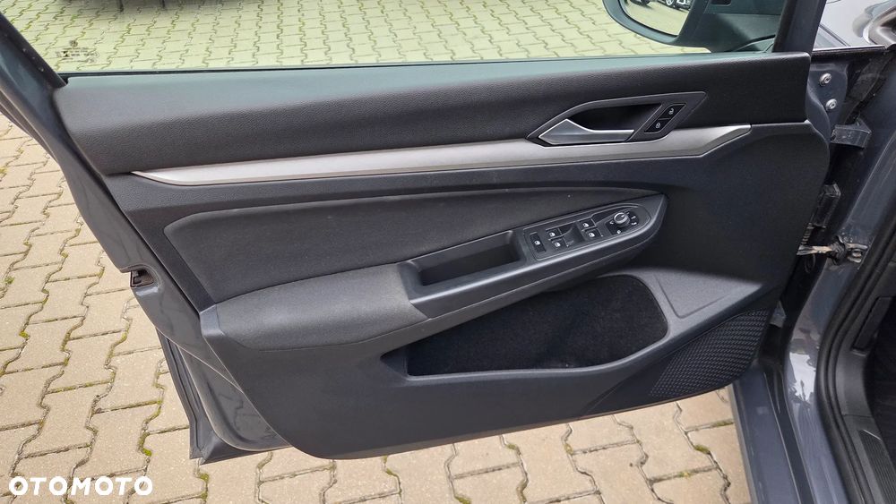 Volkswagen Golf 1.5 TSI EVO Life - 19