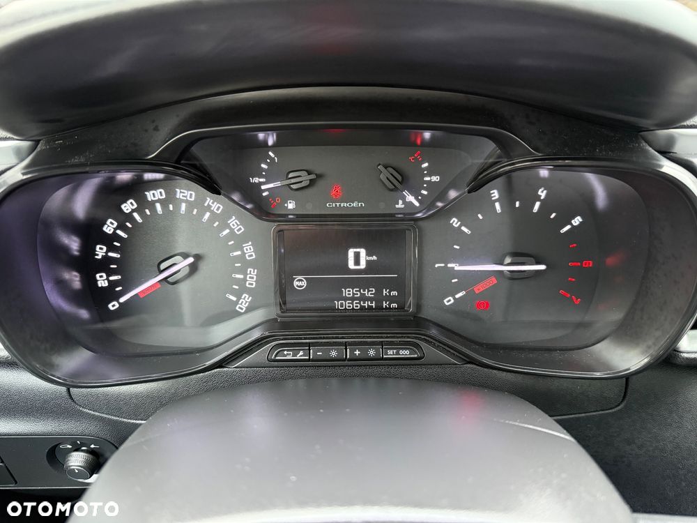 Citroën C3 Pure Tech 110 Stop&Start RED BLOCK - 24