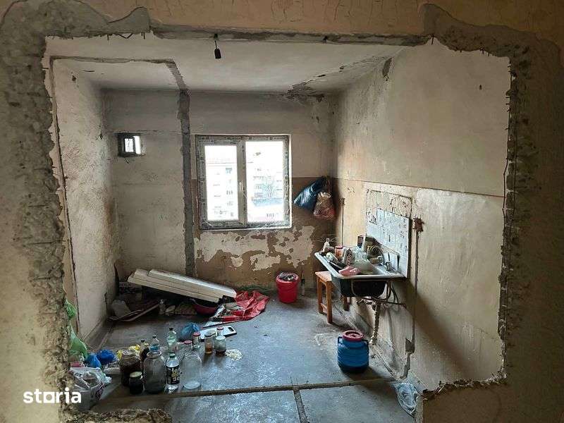Apartament 3 camere, decomandat, Bd. Tudor Vladimirescu - PROPRIETAR — fotografia 3