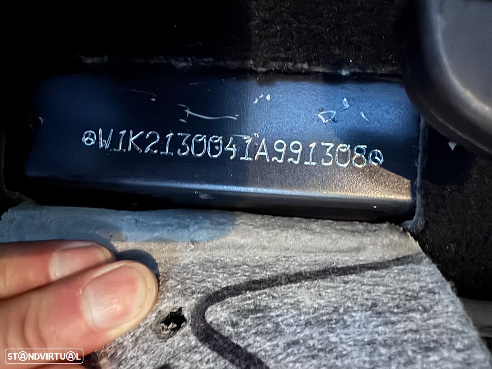 Mercedes-Benz E 220 d AMG Line - 60