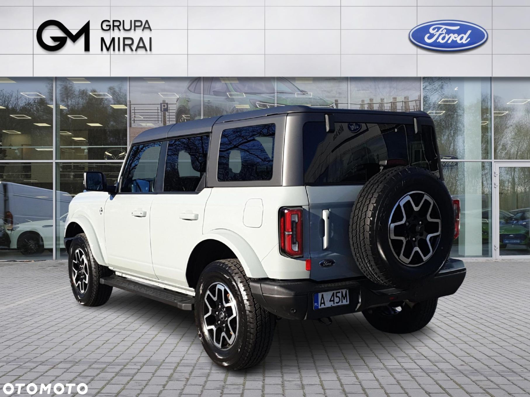 Ford Bronco 2.7 EcoBoost 4WD Outer Banks - 3
