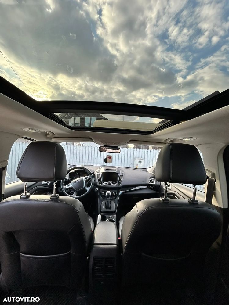 Ford Kuga 2.0 TDCi 4x4 Aut. Titanium - 3