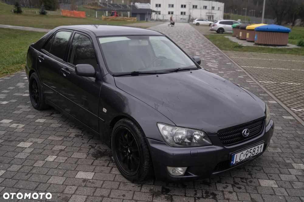 Lexus IS 200 Classic - 3