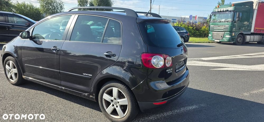 Volkswagen Golf Plus 1.6 Edition - 16