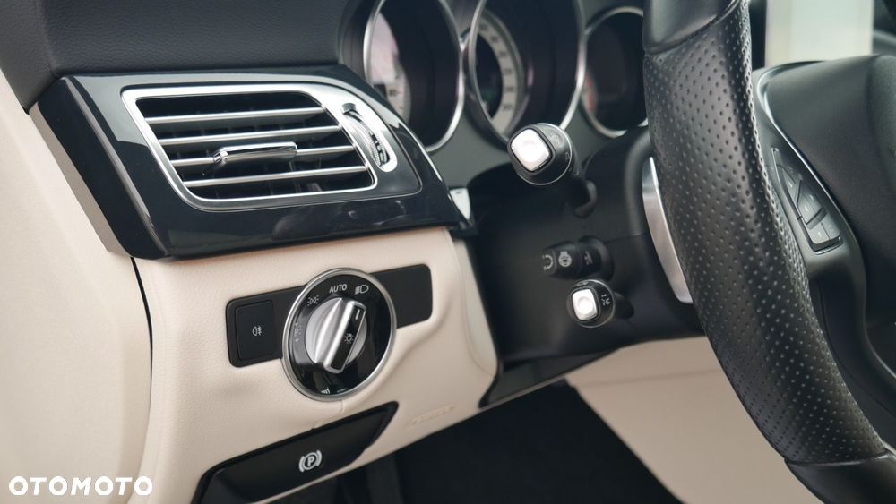 Mercedes-Benz CLS - 13