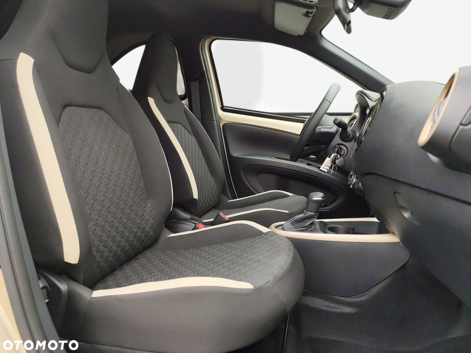 Toyota Aygo X - 19