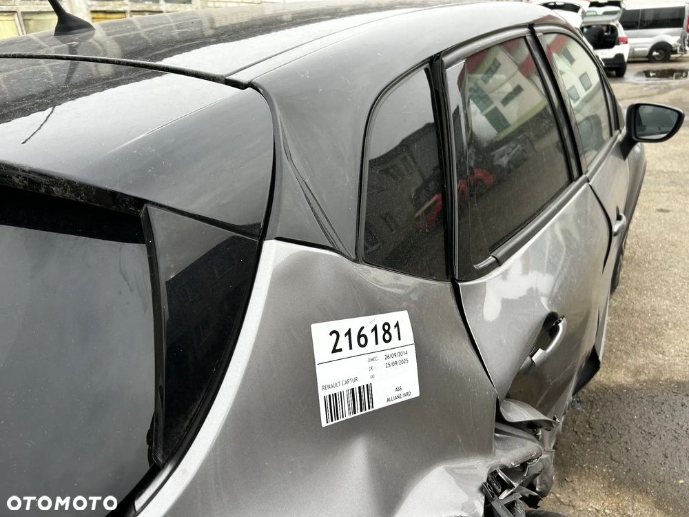 Renault Captur - 15