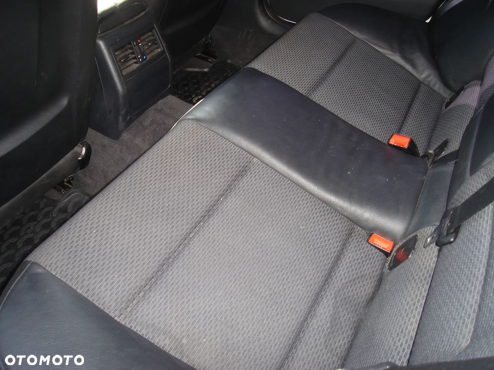 BMW Seria 3 318d DPF Edition Exclusive - 11