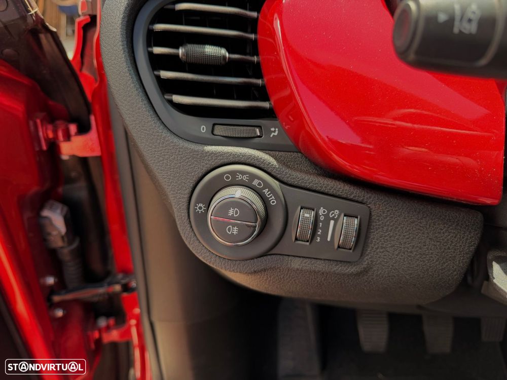 Fiat 500X 1.4 MA Lounge S&S - 40