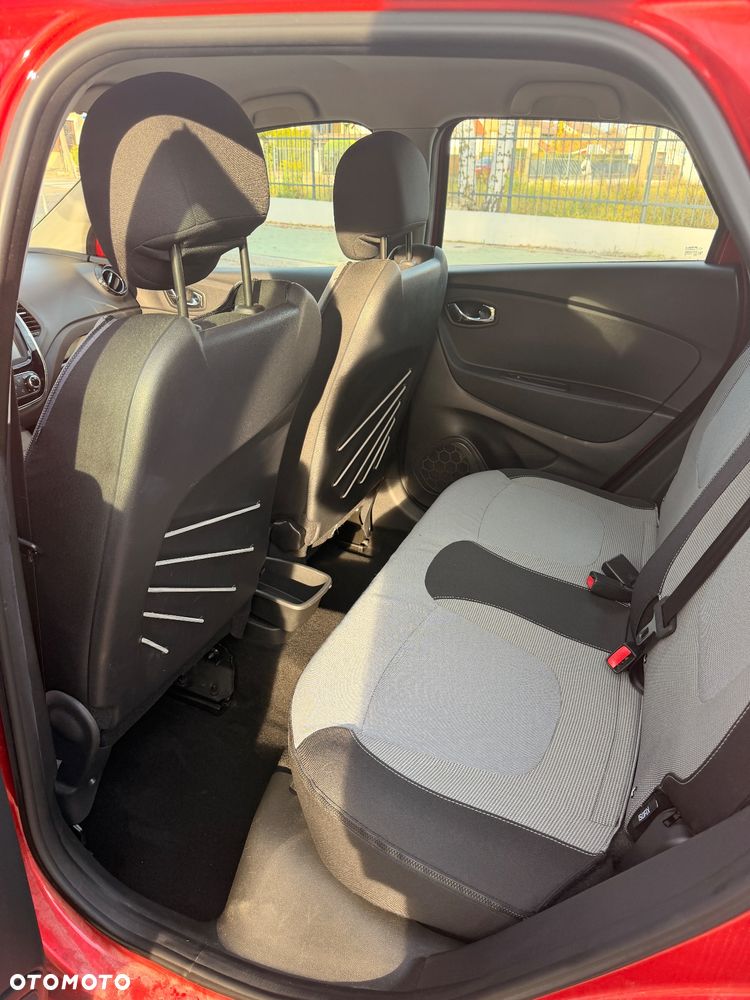 Renault Captur - 23