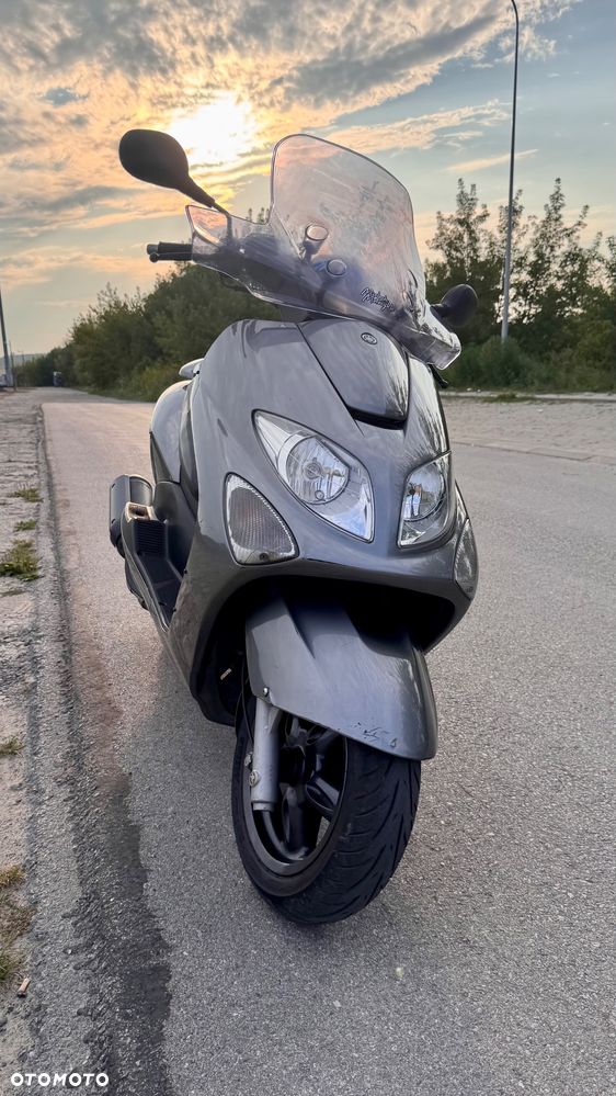 Yamaha Majesty - 2