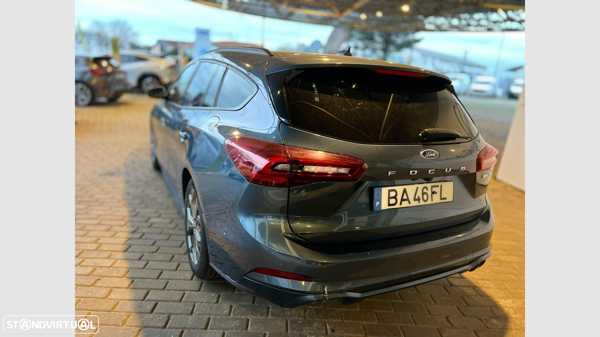 Ford Focus SW 1.0 EcoBoost MHEV ST-Line - 4
