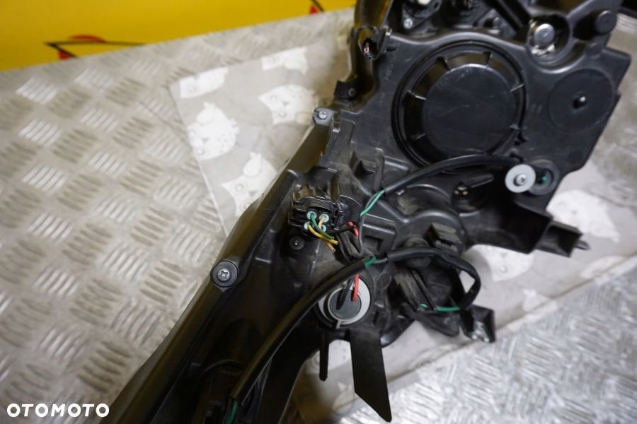 INFINITI FX FX35 2008- REFLEKTOR LAMPA XENON LEWA USA - 10