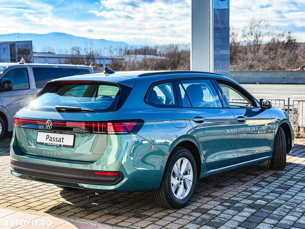 Volkswagen Passat 2.0 TDI DSG Base - 29
