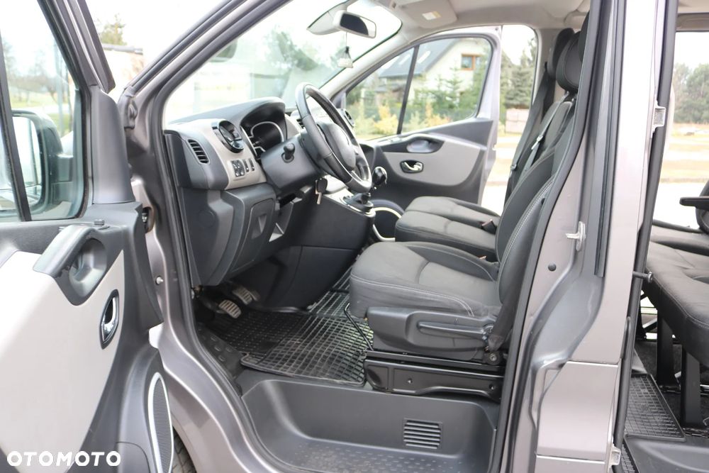 Renault Trafic ENERGY Grand Combi Expression - 24