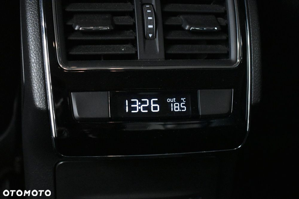 Skoda Superb 1.8 TSI Ambition - 22