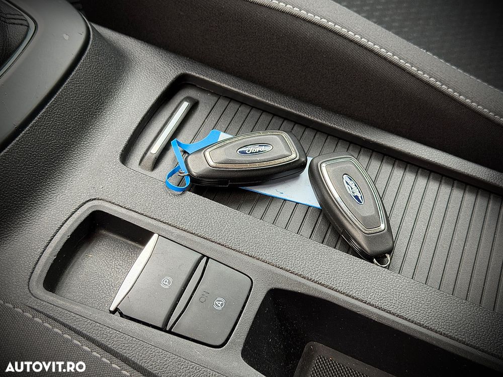 Ford Focus 1.0 EcoBoost Trend Edition - 23