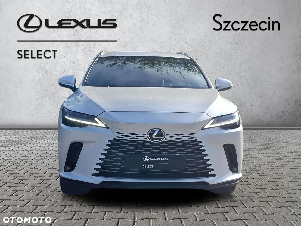 Lexus RX 450h+ Omotenashi - 8