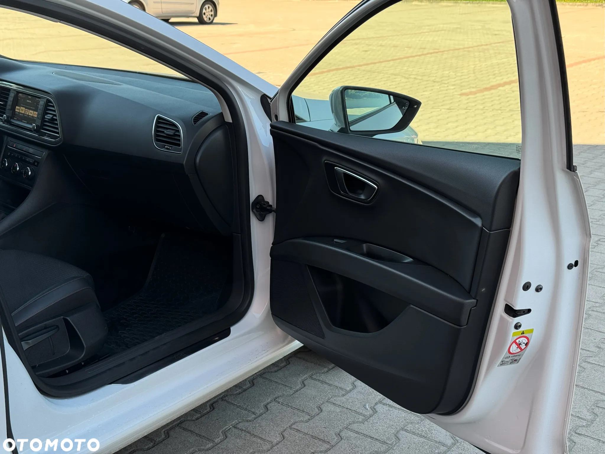 Seat Leon ST 2.0 TDI Start&Stop DSG FR - 31