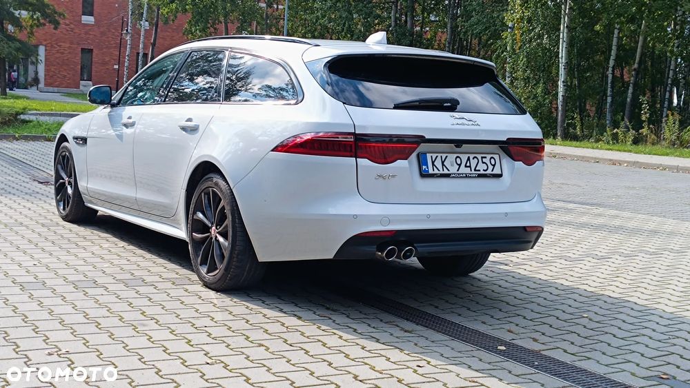 Jaguar XF 2.0 i4D R-Sport - 7
