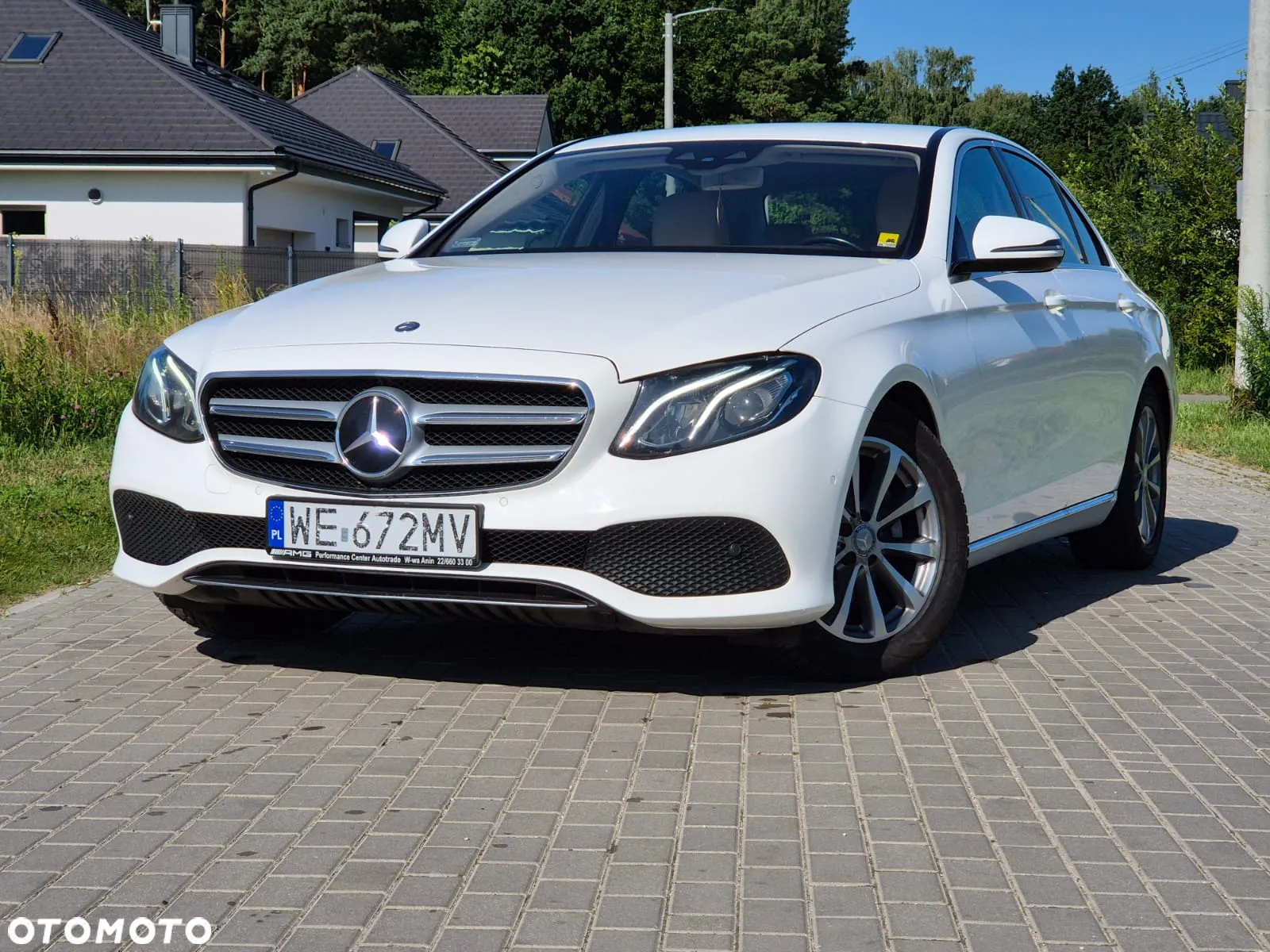 Mercedes-Benz Klasa E 220 d Business Edition 9G-TRONIC - 13