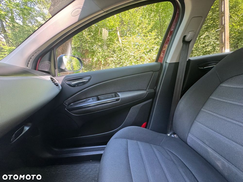 Fiat Bravo 1.4 T-JET 16V Dynamic Euro5 - 20