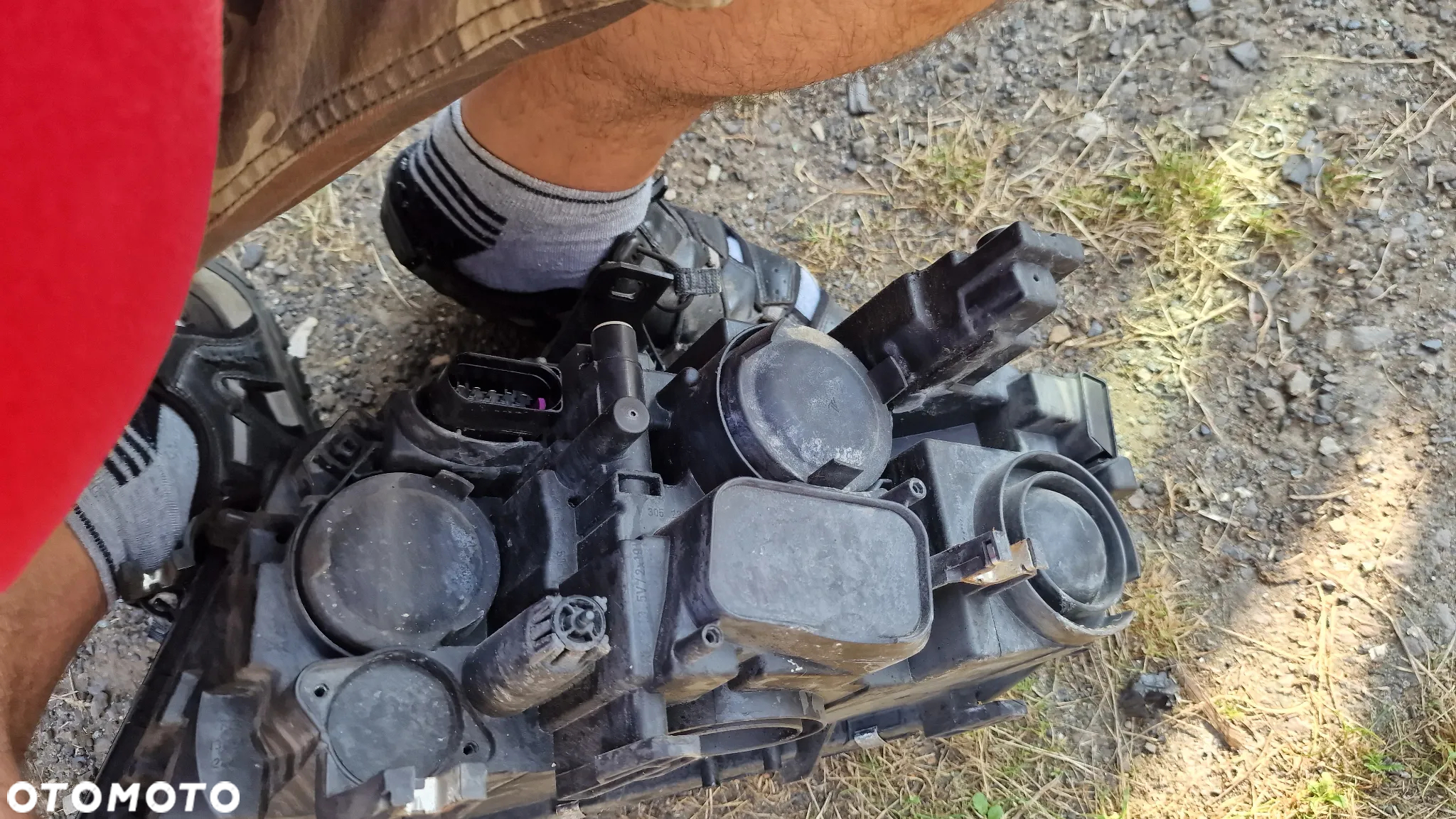 Audi A4 B8 lampa przednia zwykła 8K0941003 - 2
