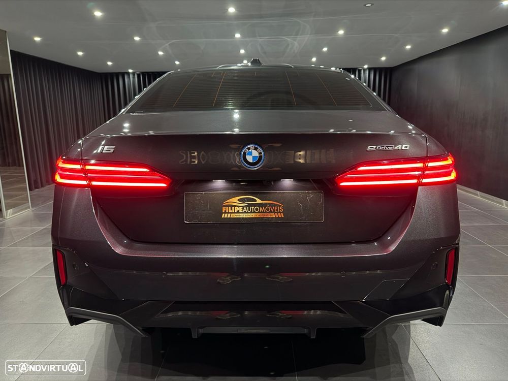 BMW i5 eDrive40 Pack Desportivo M - 7