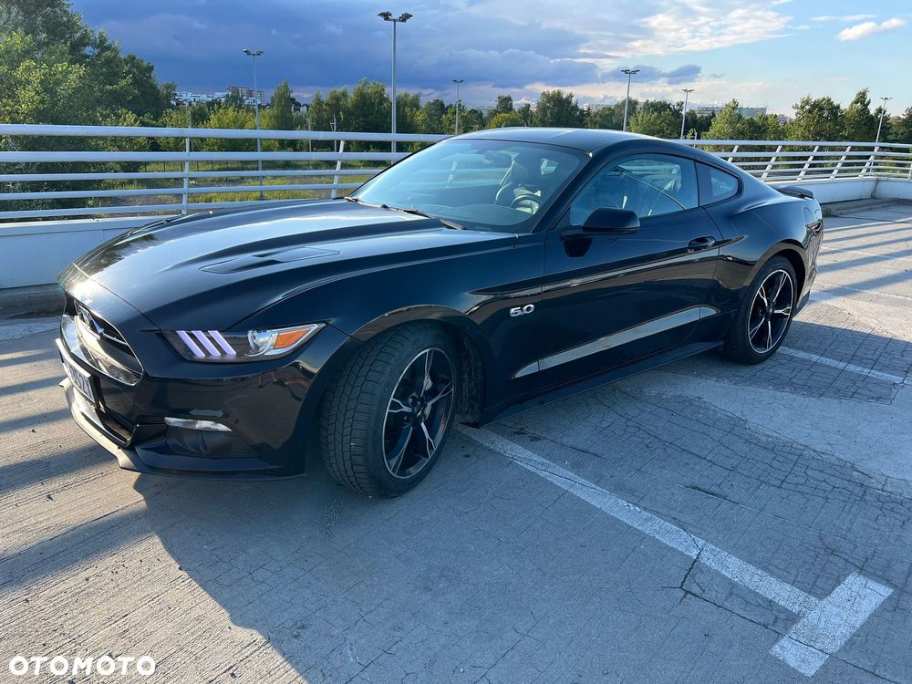 Ford Mustang - 18