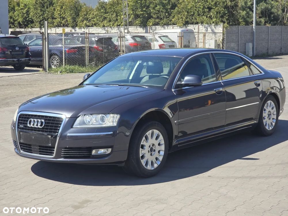 Audi A8 3.0 TDI DPF quattro Langversion - 1