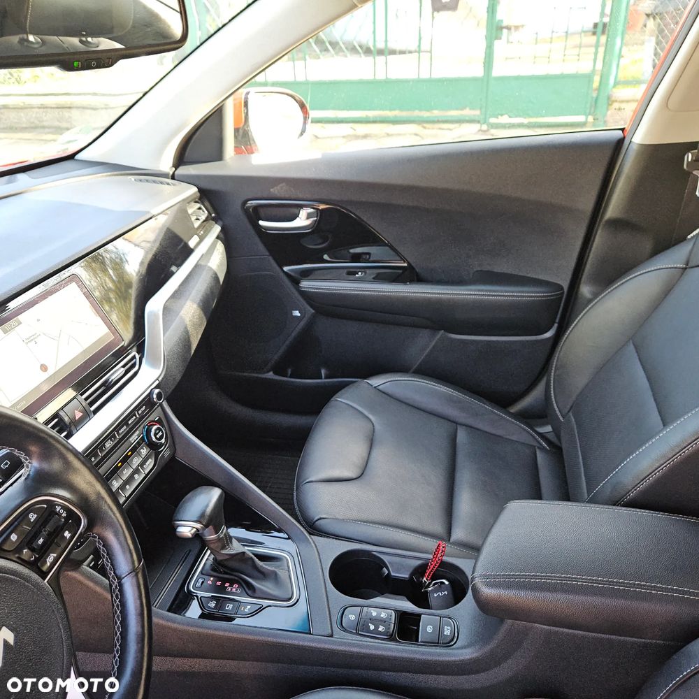 Kia Niro - 12