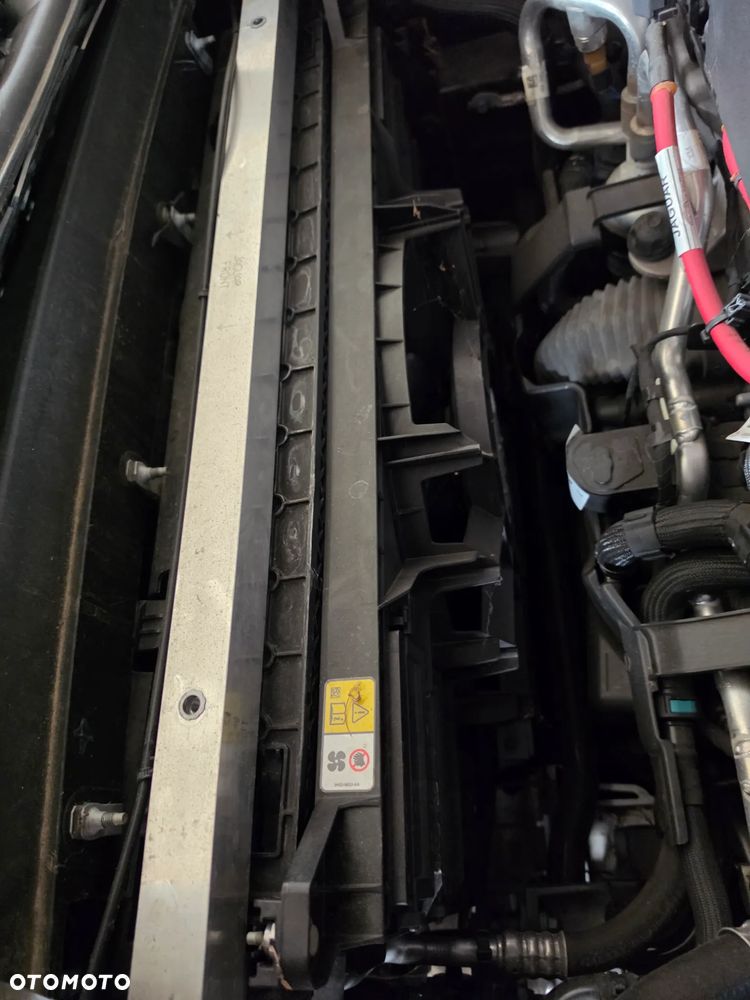 Jaguar I-Pace EV400 AWD R-DYNAMIC SE - 35