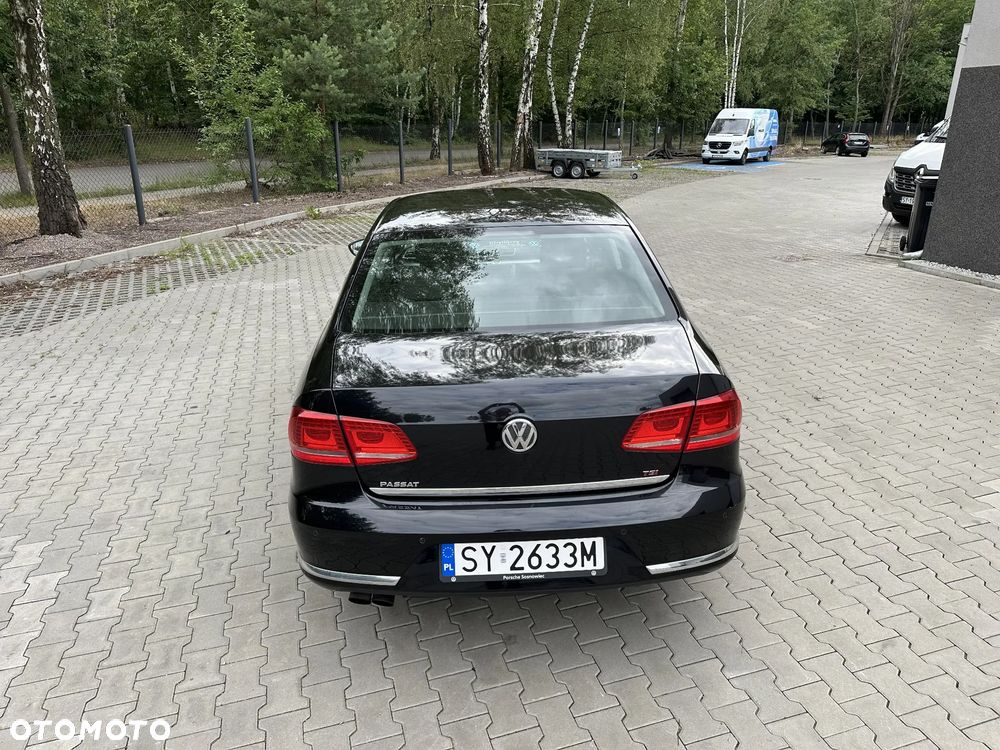 Volkswagen Passat 1.8 TSI Comfortline Optimum - 24
