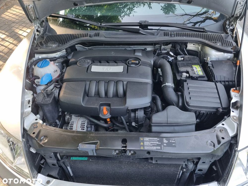 Skoda Octavia 1.6 Combi Classic - 16