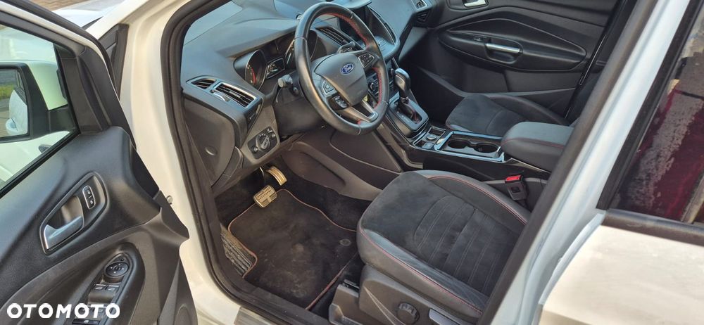 Ford Kuga 1.5 EcoBoost AWD ST-Line ASS - 21