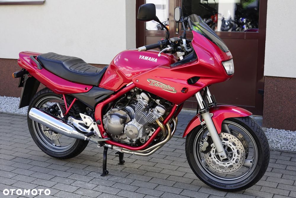 Yamaha XJ