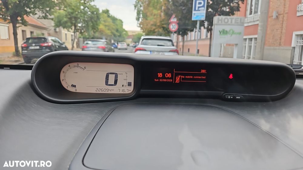 Citroën C3 Picasso HDi 90 FAP Selection - 8