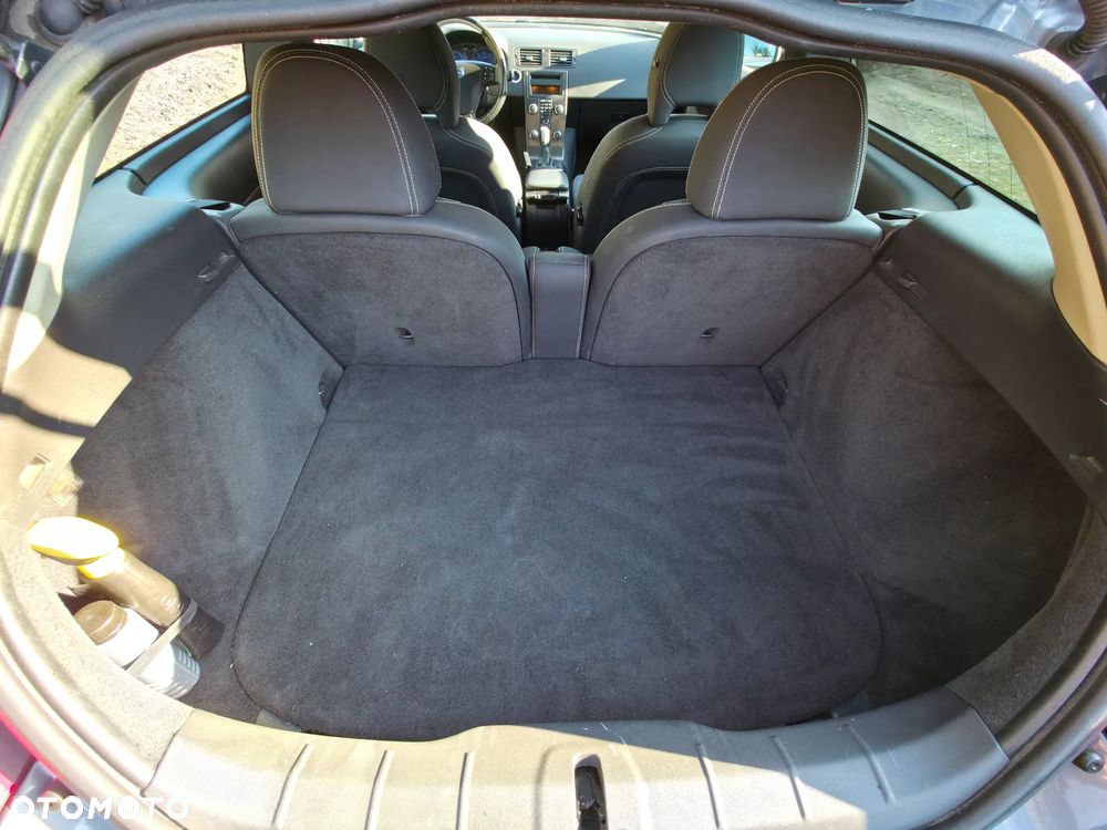 Volvo C30 D2 R-Design - 12