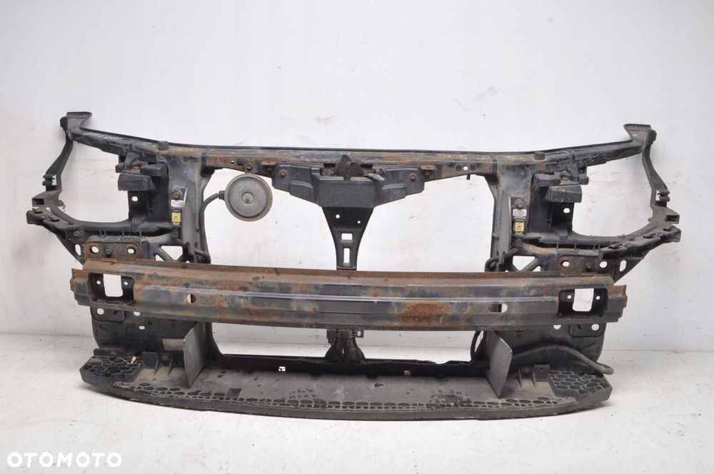 KIA CEED I PAS PRZEDNI WZMOCNIENIE - 1