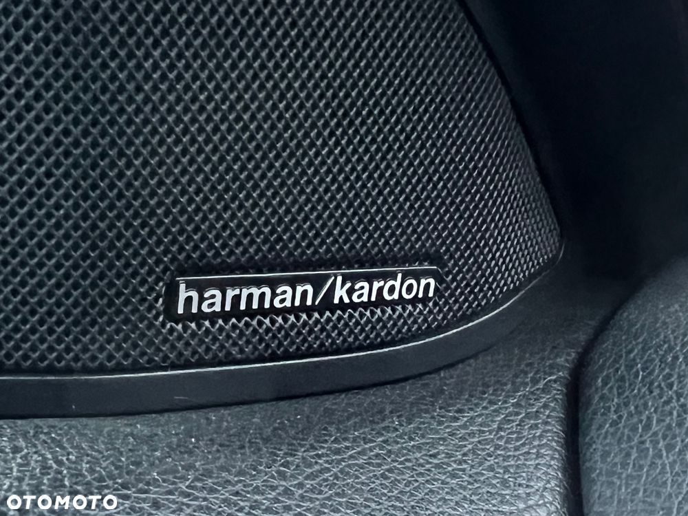 Mercedes-Benz Klasa E 300 CDI DPF BlueEFFICIENCY 7G-TRONIC - 16