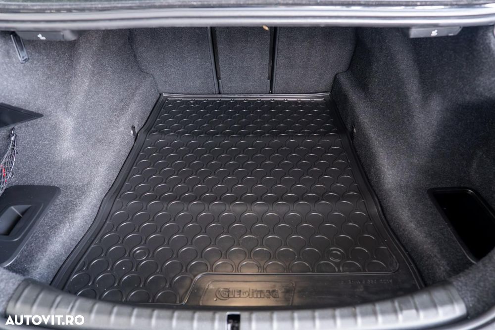 BMW Seria 5 520d xDrive Aut. - 14