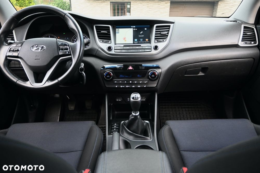 Hyundai Tucson 1.7 CRDI BlueDrive Comfort 2WD - 20
