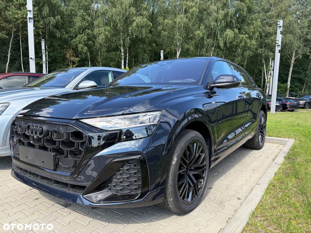 Audi Q8 - 2