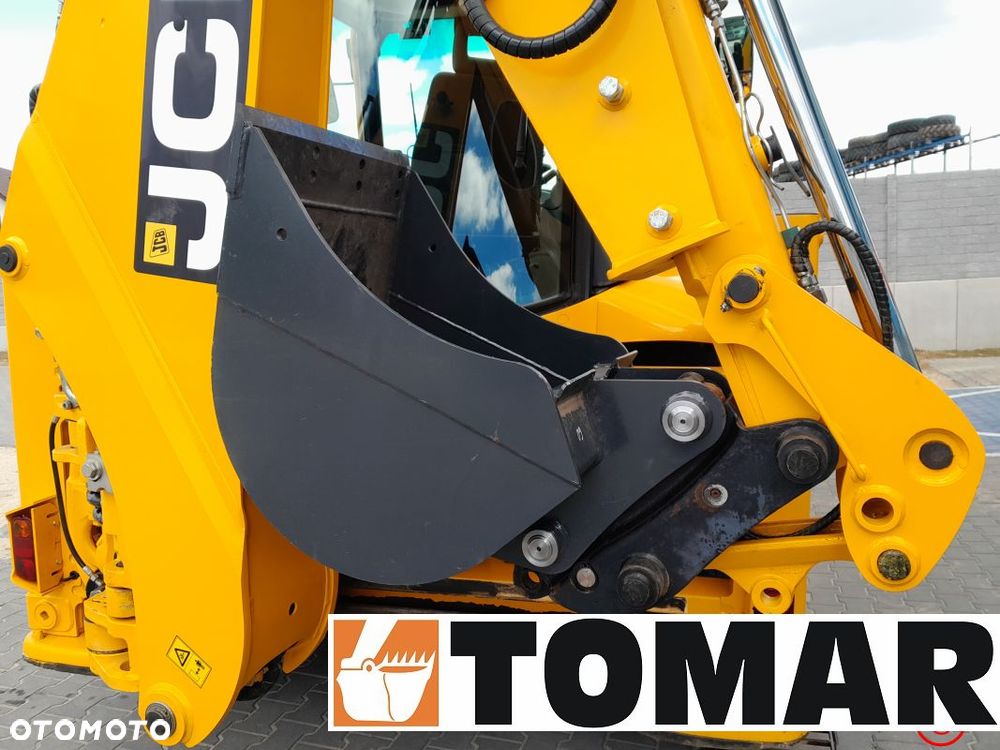 JCB JCB 4CX AEC  2021r klimatycacja joystick - 16