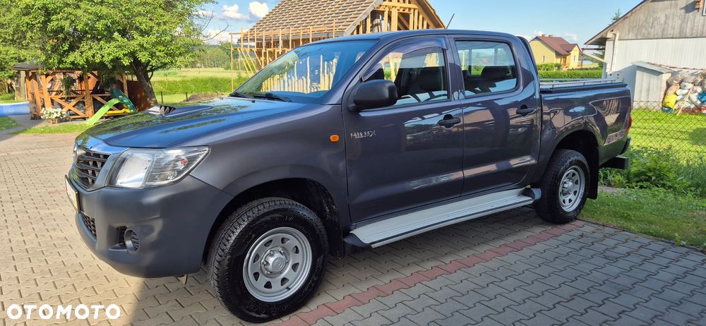Toyota Hilux 4x4 Double Cab - 16