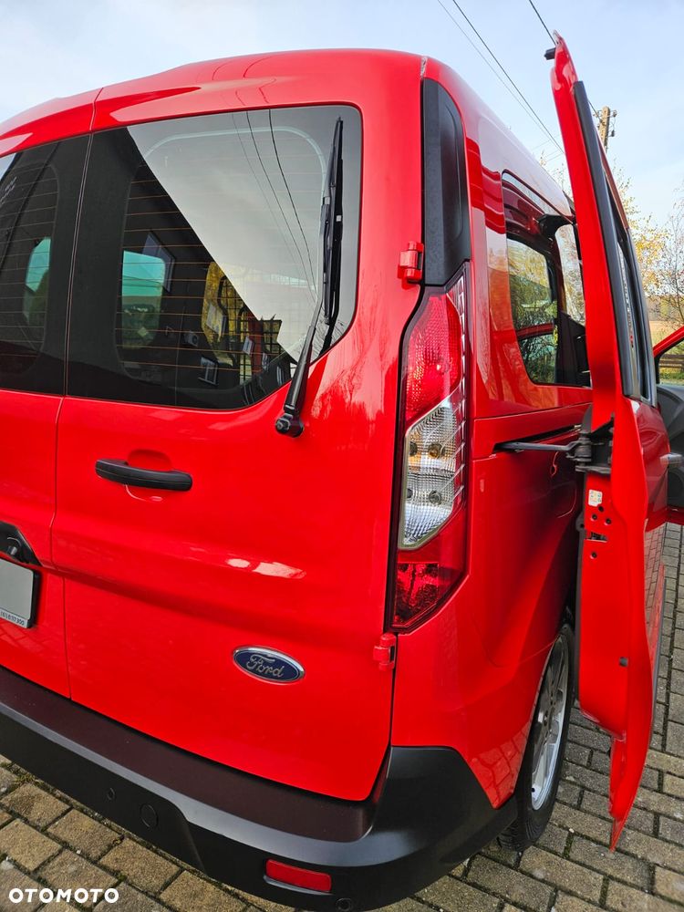 Ford Transit Connect - 34