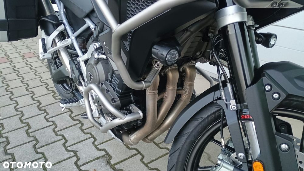 Triumph Tiger - 27
